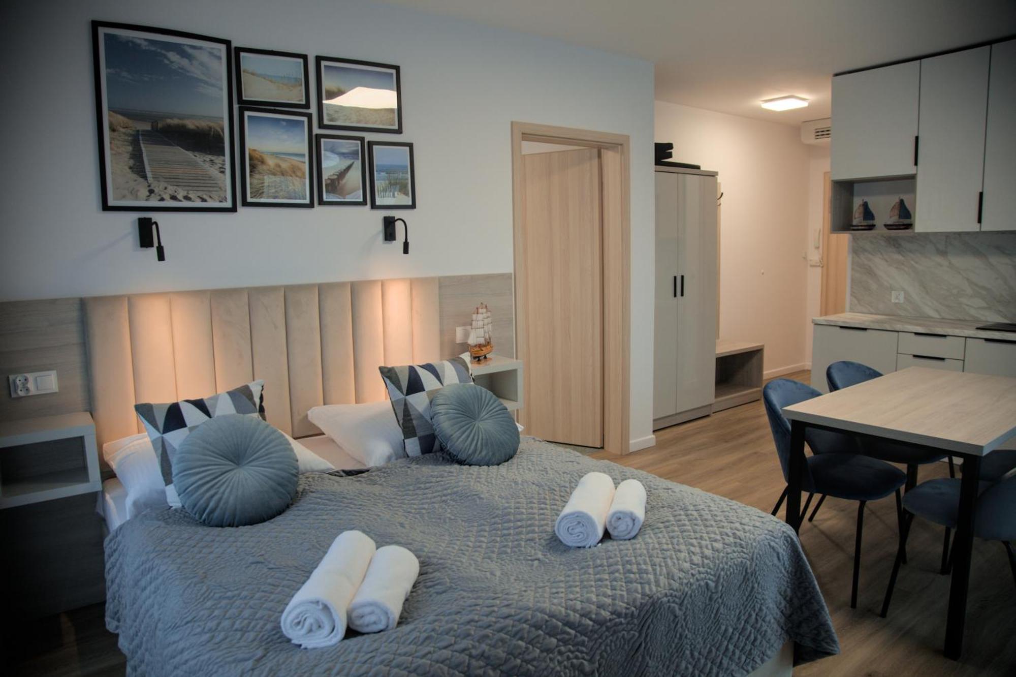 Hotel I Apartamenty Gorzelanny Dźwirzyno Exteriér fotografie