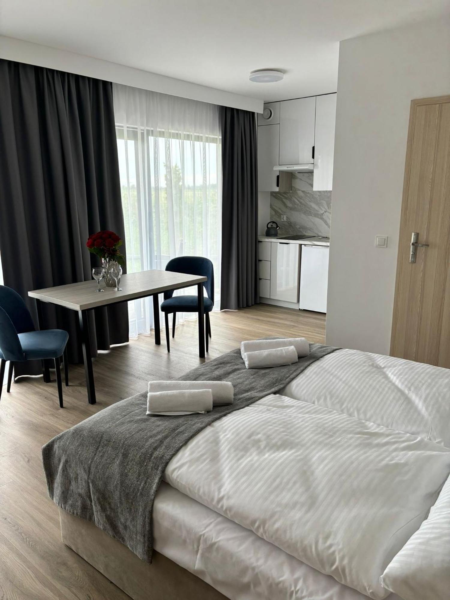 Hotel I Apartamenty Gorzelanny Dźwirzyno Exteriér fotografie